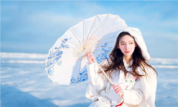 集贤试管代怀生子多少钱一个？助孕之路的费用分析与方案选择