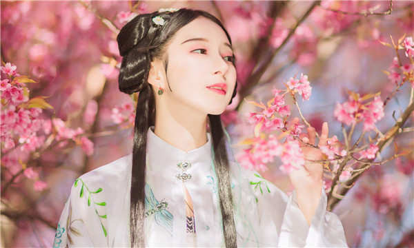 集贤供卵试管婴儿：助您实现家庭梦想的科学方案
